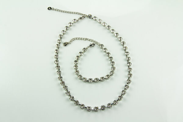 Kesselkette mit Swarovski Kristallen - fein, rhodiniert – Bild 6