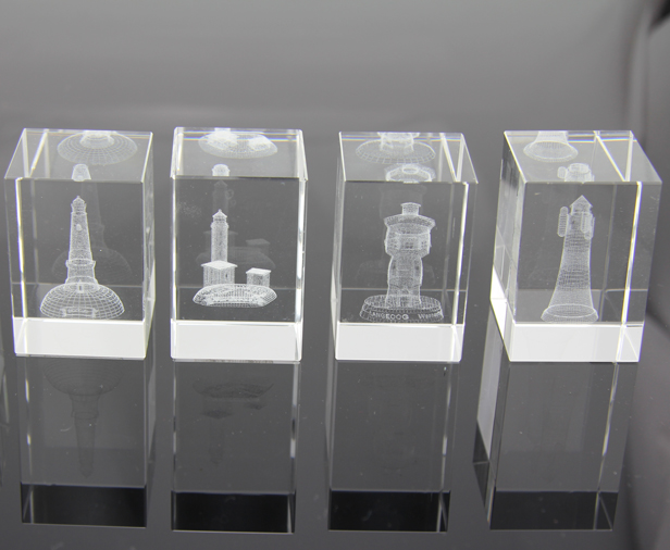 Panda Bär Kristallglas Figur Glaswürfel Deko Glas Skulptur 3D Laser Cube 