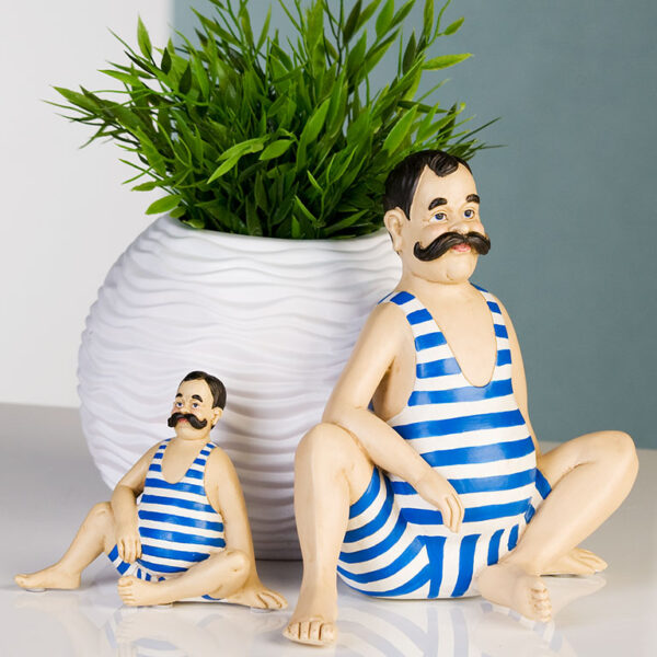 Retro Schwimmer Nostalgie Badefigur Mann mit Schnurrbart
