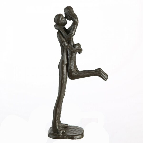 Liebespaar Figur Kissing - Design Skulptur aus Eisen - brüniert