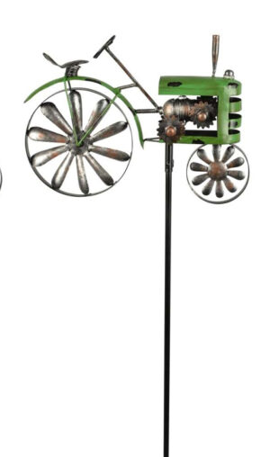 Eisen Gartenstecker Traktor Windspiel Metall Trecker am Stab, bewegliches Hinterrad als Windrad grün oder rot