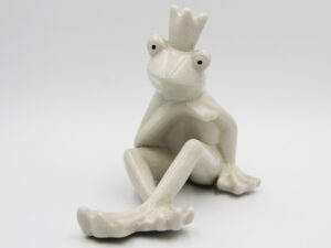 Keramik Froschkönig weiß - sitzender Froschkönig