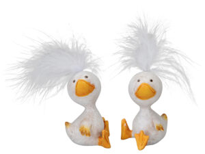 Lustige Enten Figur mit Federn - sitzende Ente mit Feder auf dem Kopf