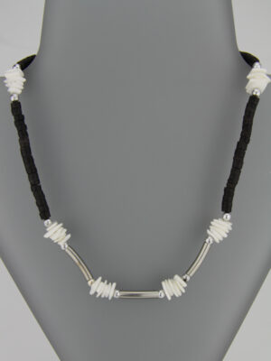 Muschelkette unisex - schwarz