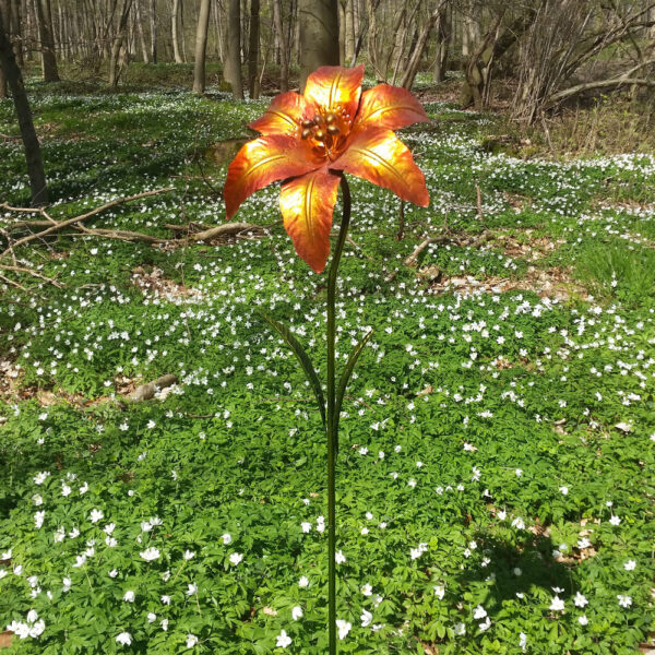 Metall Blume Gartenstecker Flower - Finisch in leuchtender Farbgebung