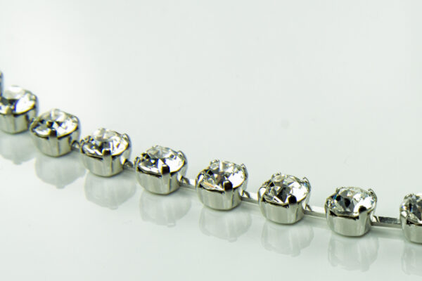 Set: Kesselkette und Armband mit Swarovski Kristallen          - fein, rhodiniert, verschiedene Farbvariationen – Bild 4