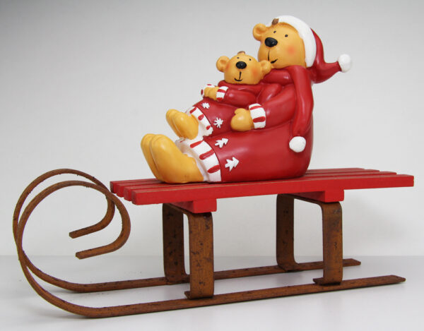 ila Winter Figur zwei Bären - Papa Bär mit Weihnachtsmütze und Kind auf dem Schoß