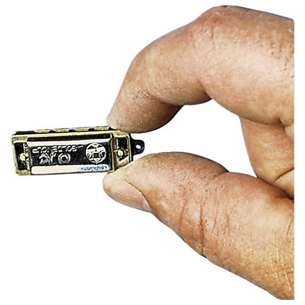 Mini-Mundharmonika mit Kette - Mini Musikinstrument aus Metall